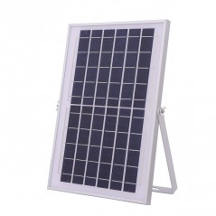 Projecteur solaire LoomiNeo2100 panneau solaire